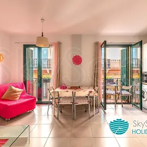 https://skysea-holidays-city-center-suites.es-andalucia.com